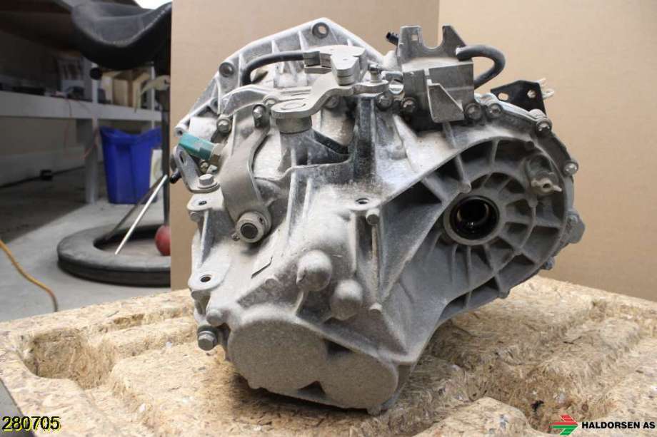 Girkasse manuell 6-trinn til Nissan Qashqai 2010-2014 (Type I, Fase 2)  (NISSAN|32010JD50A|)