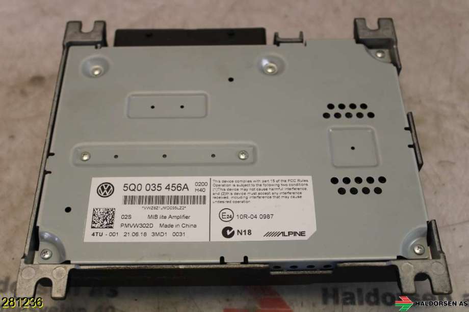 Bilstereo forsterker til VW e-Golf 2017-2020 (Fase 2) (VOLKSWAGEN||5Q0 035 456 A)