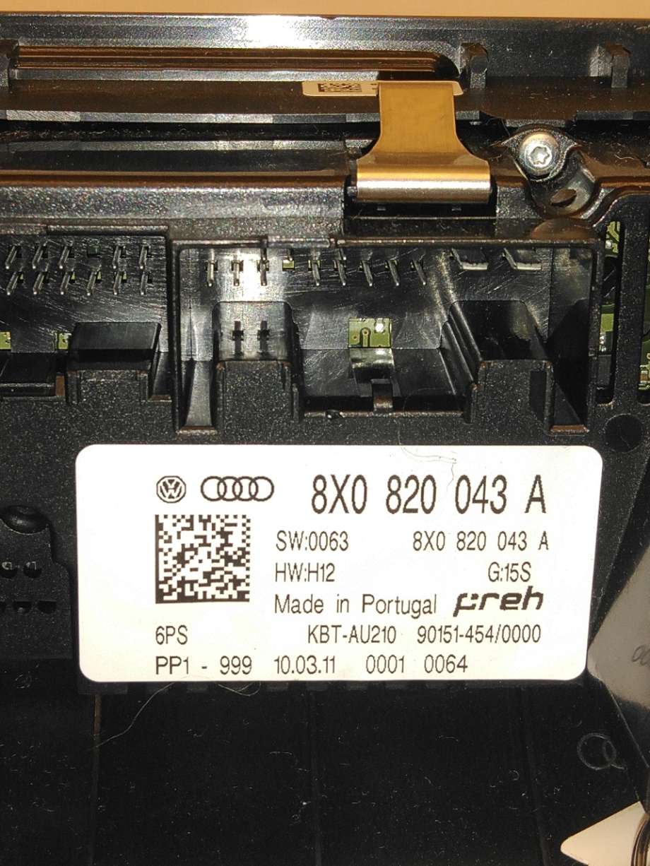 Varmeapparat betjening til Audi A1 2010-2014 (Type I, Fase 1)  (AUDI|8X0 820 043 B|)