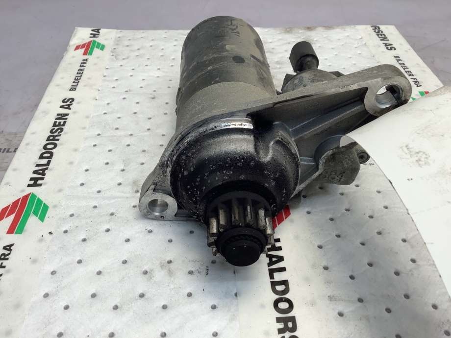 Starter til Audi A1 2010-2014 (Type I, Fase 1)  (AUDI|02T 911 024 J|)