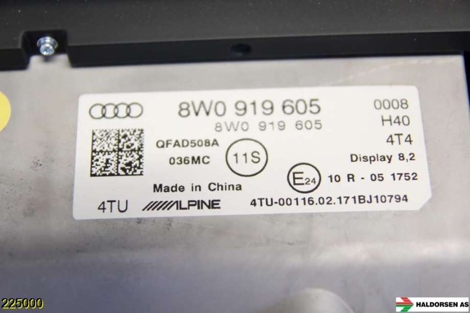 Instrument kjørecomputer til Audi A4 2015-2019 (Type V, Fase 1) (B9) (B9) (AUDI|8W0 919 605|)