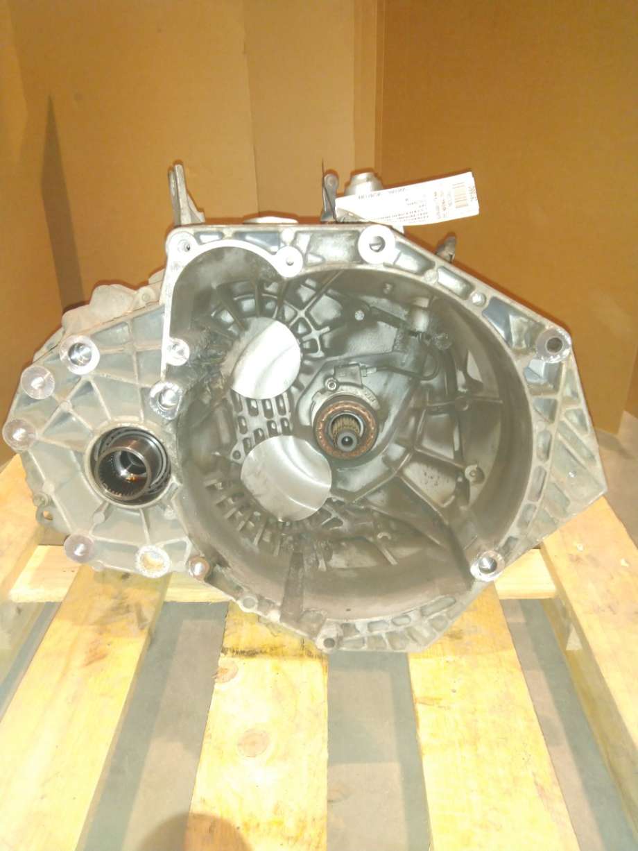 Girkasse manuell 6-trinn til Opel Insignia A 2009-2014  (OPEL|55562117|95519416|MR6)