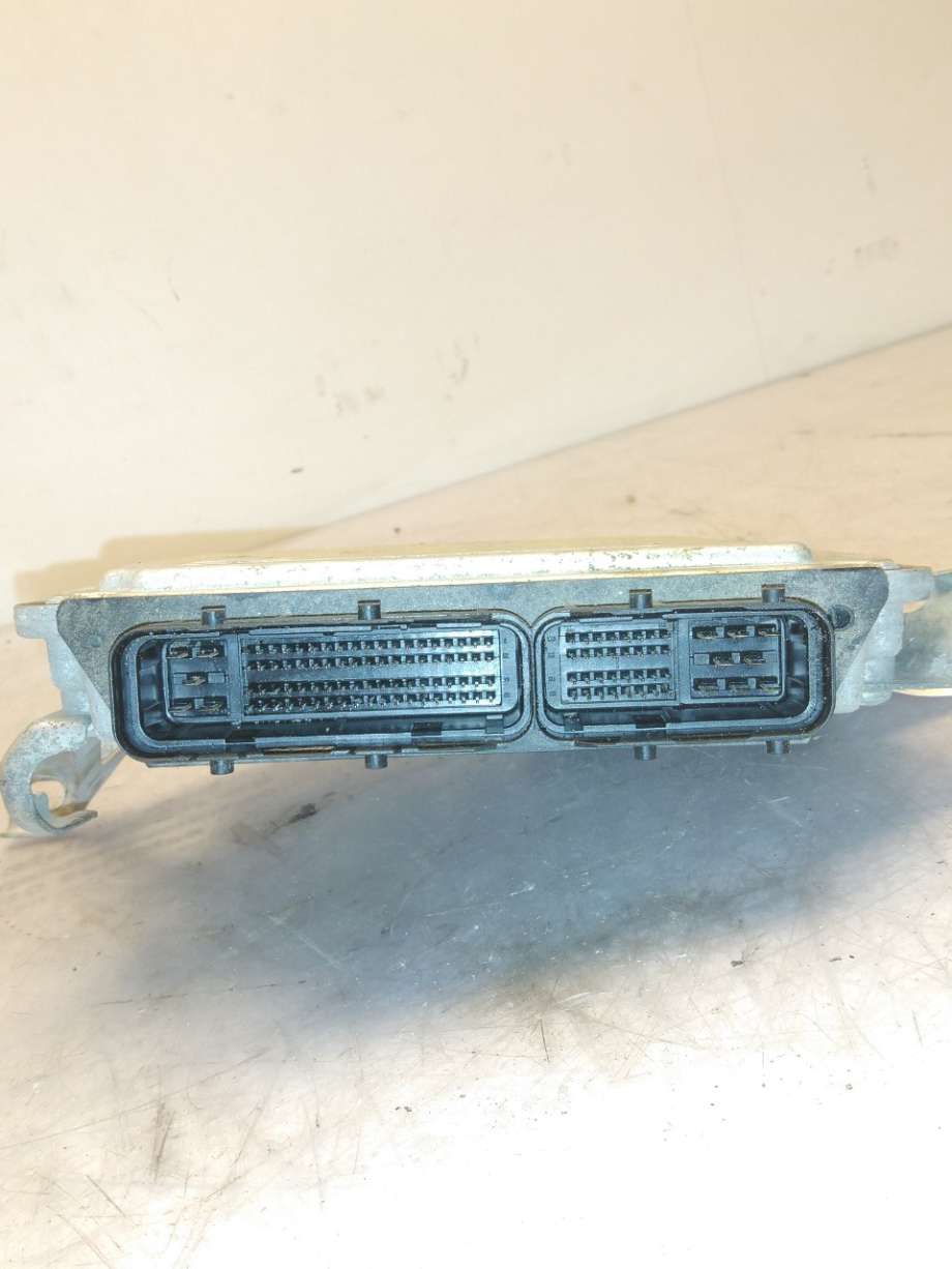 Styreenhet motor til Toyota Auris 2010-2012 (Type I, Fase 2)  (TOYOTA|896600ZE10|)