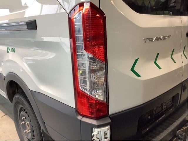 Baklykt venstre til Ford Transit 2014-->>  (FORD|1870426|BK31-13405-AG)