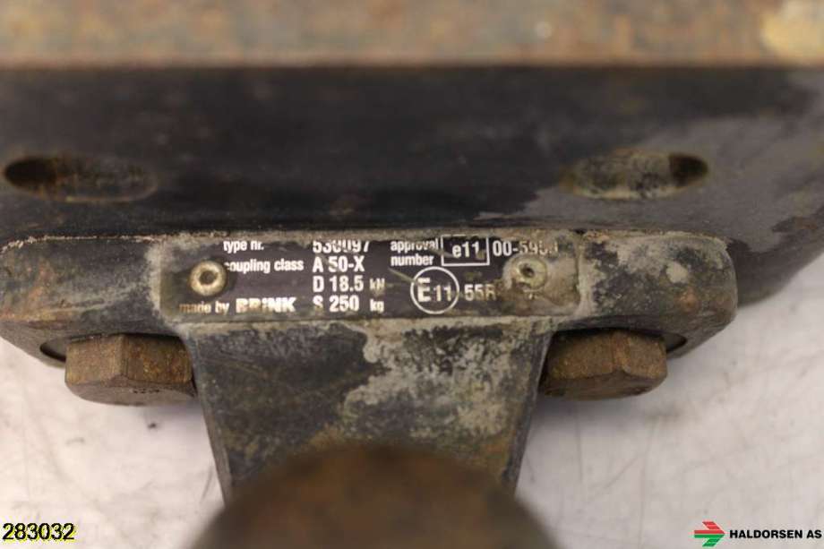 Hengerfeste til Toyota Land Cruiser 150 2014-->> (Fase 2)  (TOYOTA|RZ408-J0557-00|)