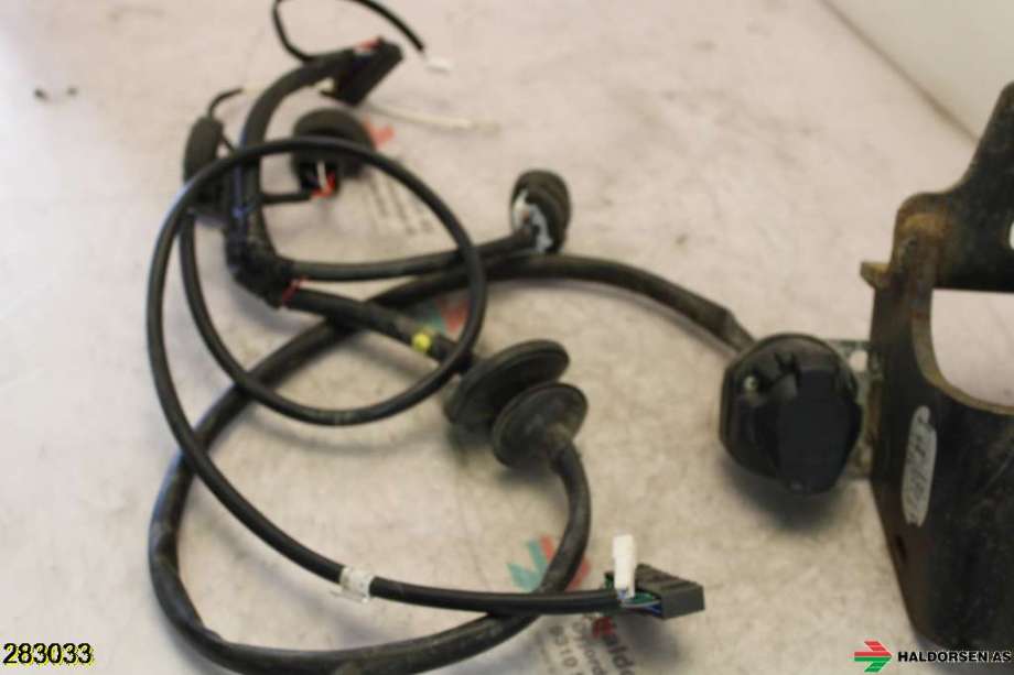 Diverse deler til Toyota Land Cruiser 150 2014-->> (Fase 2) (TOYOTA|7970R7919|613190|)