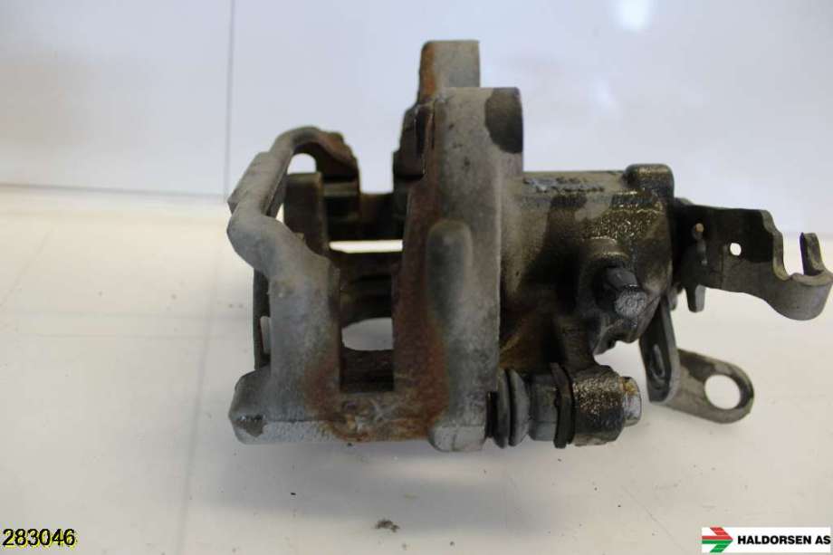 Bremsecaliper høyre bak til Škoda Octavia 2009-2013 (Type II, Fase 2)  (SKODA|5K0 615 424|)