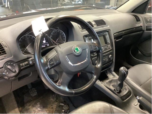 Airbag rattpute til Škoda Octavia 2009-2013 (Type II, Fase 2) (SKODA|1Z0 880 201 AR TDZ|)