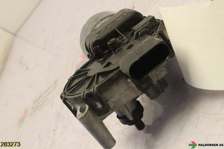 Viskermotor frontrute til Ford Kuga 2008-2012 (Type I)  (FORD|8V41-17508-AB|1709010|)