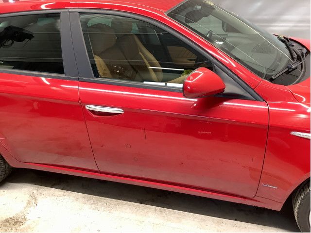 Dør høyre foran til Alfa Romeo 159 2005-2011 (ALFA ROMEO|60688150|50513846|)