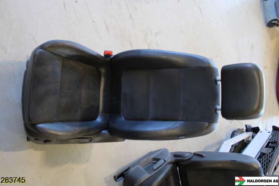 Sete foran venstre til VW Sharan, 2010-->> (Type II) (VOLKSWAGEN|DELSKINN ALCANTARA)