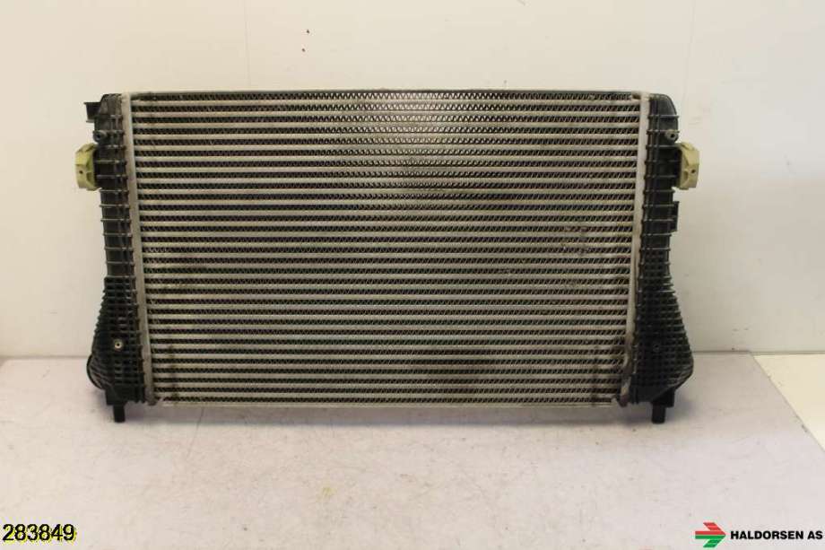 Intercooler til VW Sharan 2010-->> (Type II)  (VOLKSWAGEN|)