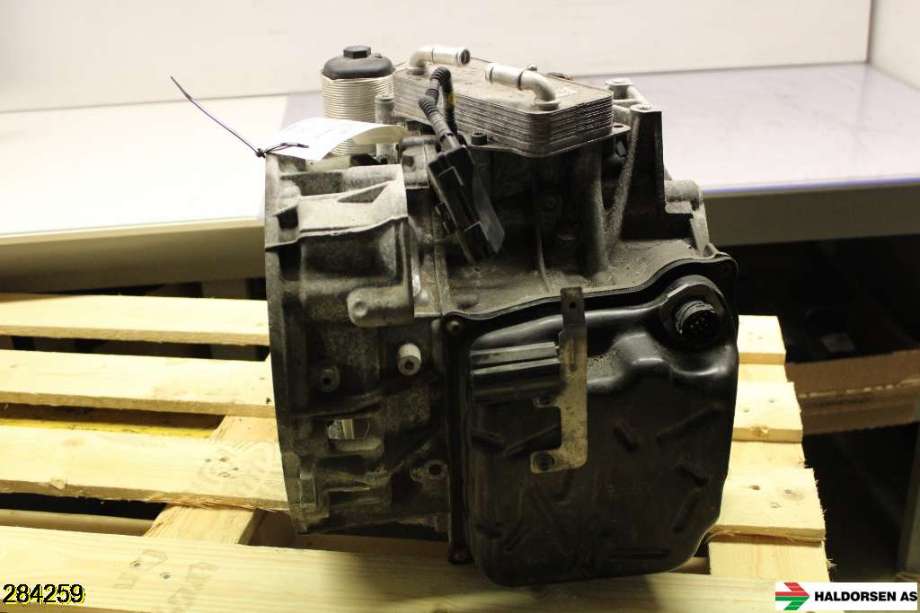 Girkasse automat til VW Tiguan 2016-2020 (Type II, Fase 1)  (VOLKSWAGEN|0DL 300 011 A  00Y|)