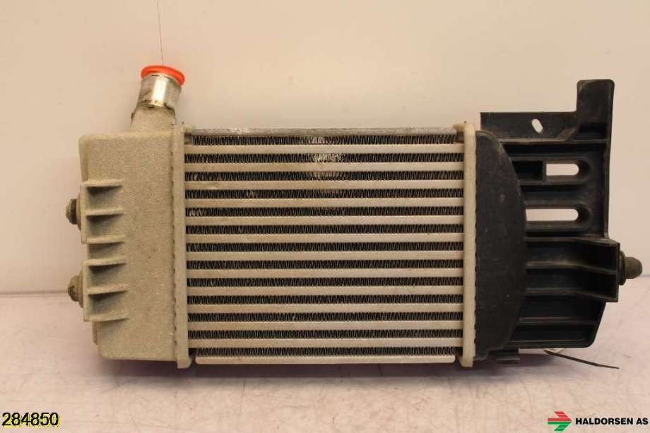 Intercooler til Toyota Urban Cruiser 2009-2014  (TOYOTA|179000N030|)