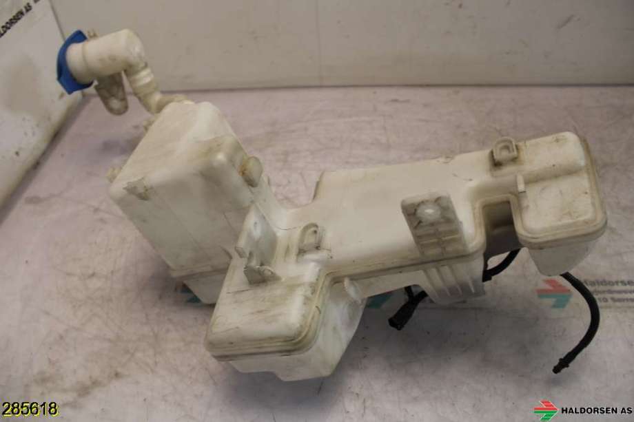Spylertank til VW Caddy, 2010-2015 (Type III, Fase 2)  (VOLKSWAGEN|)