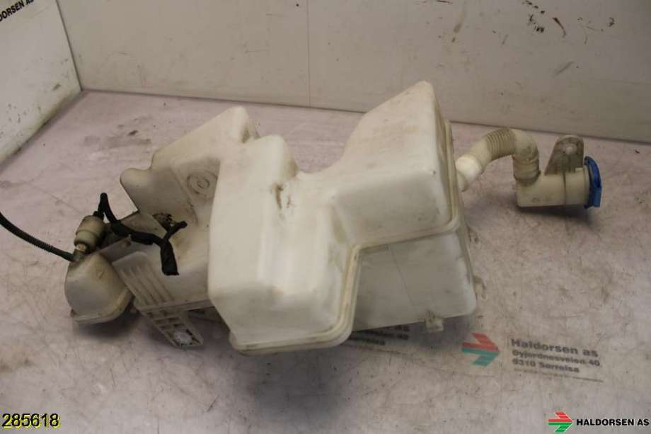 Spylertank til VW Caddy 2010-2015 (Type III, Fase 2)  (VOLKSWAGEN|)