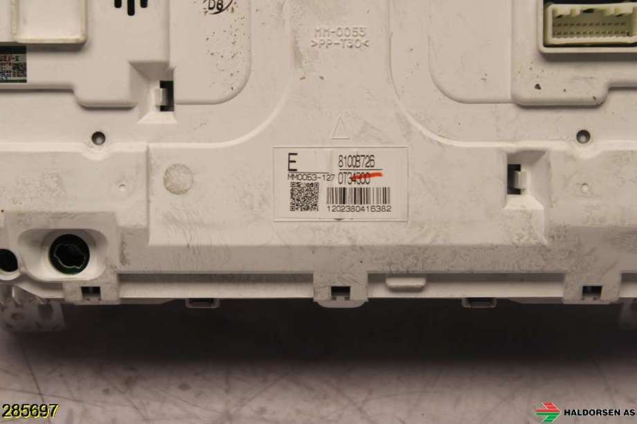Instrumentpanel til Mitsubishi ASX 2010-2019  (MITSUBISHI|8100B726|)