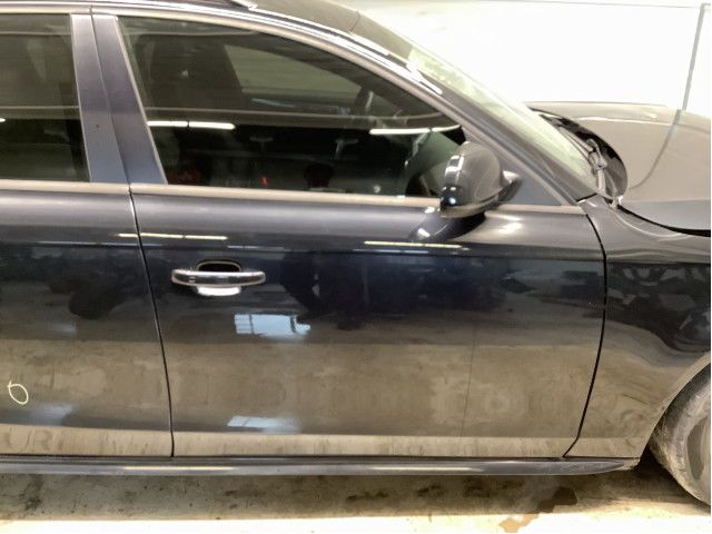 Dør høyre foran til Audi A4, 2007-2014 (Type IV) (B8) (B8) (Audi A4 B8|)