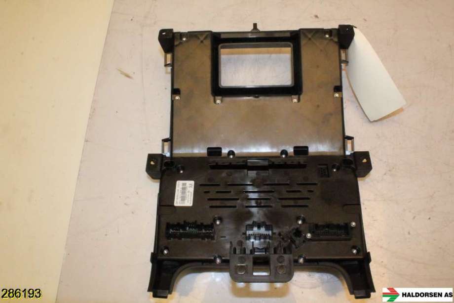 Varmeapparat betjening til Ford Ranger / Ranger Raptor 2015-2022  (FORD|2169024|)