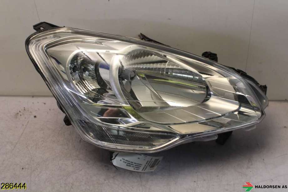 Frontlykt høyre halogen til Peugeot Partner 2015-2019 (Type II, Fase 2)  (PEUGEOT|6206 K6|)