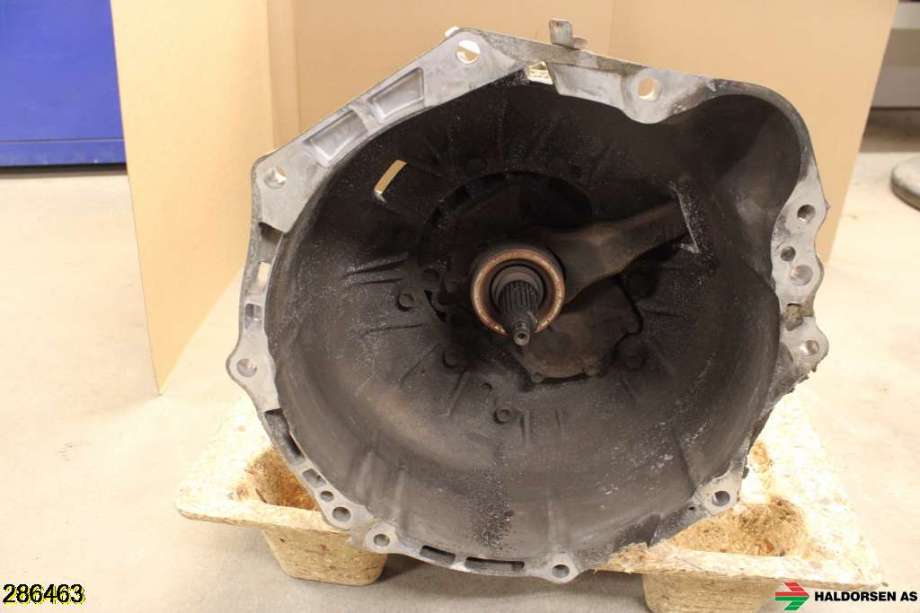 Girkasse manuell til Toyota Land Cruiser 120, 2002-2009 (TOYOTA|330306A610)