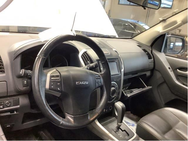 Bryter combi til Isuzu D-Max 2012-2017 (Type II, Fase 1)  (ISUZU|8-98194-150-1|)