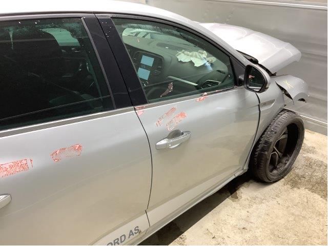 Dør høyre foran til Renault Megane 2016-->> Type IV (RENAULT|801001148R|)