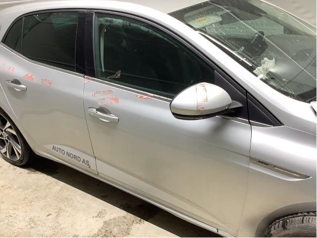 Dør høyre foran til Renault Megane 2016-->> Type IV (RENAULT|801001148R|)