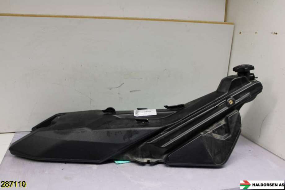 Bensintank til Snøscooter Ski-Doo øvrige 0-->>  (SKI-DOO SUMMIT 600 GEN4|513034078|)