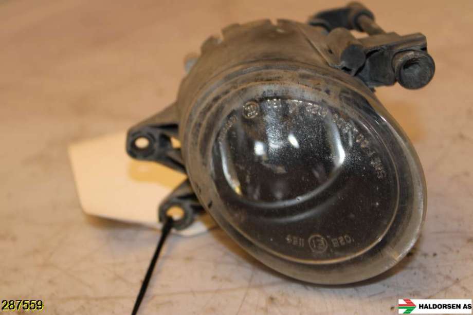 Tåkelykt høyre foran til Volvo C70 2006-2010 (Type II, Fase 1)  (VOLVO|31213175|)