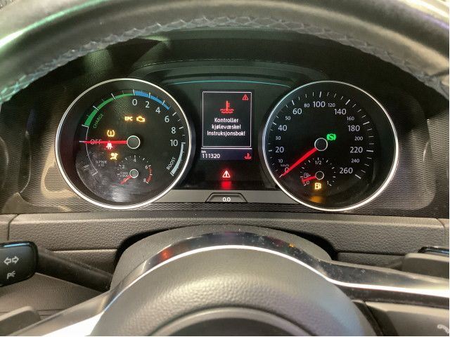 Instrumentpanel til VW e-Golf 2014-2017 (Fase 1)  (VOLKSWAGEN|5G1 920 754 A|)