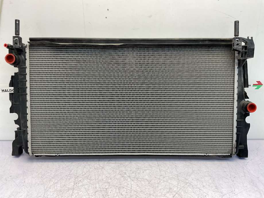 Radiator (automat gir) til BMW 2-Serie, 2014-2021 (F22/F23) (F22/F23) (BMW|17 11 7 643 331)