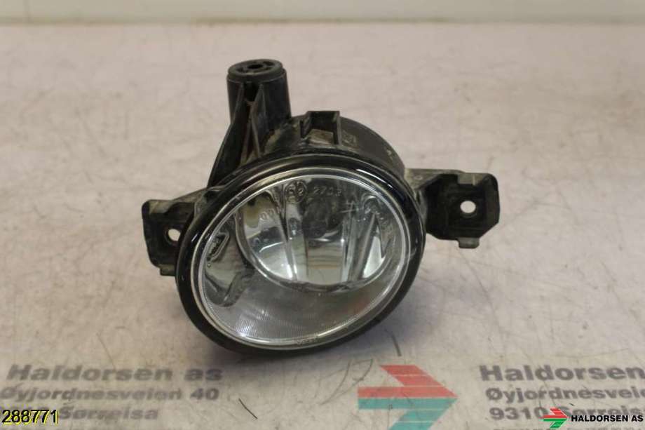 Tåkelykt venstre foran til BMW X5 2007-2013 (E70) (E70) (BMW|63 17 7 184 317|)