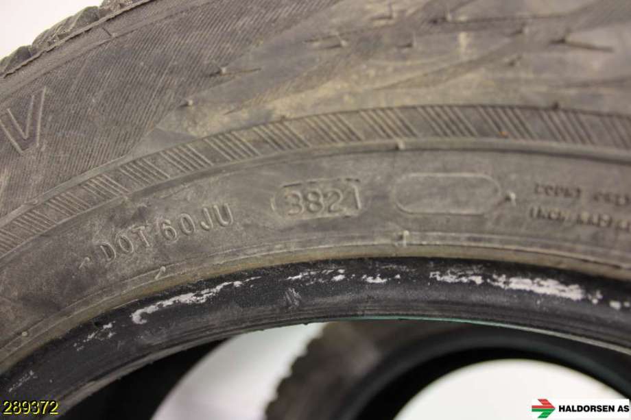 Dekk til Annet Dekk vinter piggfri 0-->>  (HAKKAPELITTA R3 SUV|NOKIAN|)