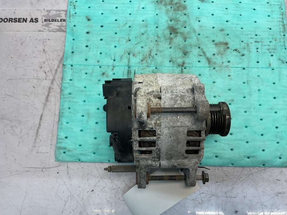 Dynamo til VW Passat 2015-2019 (Fase 1) (B8) (B8) (VOLKSWAGEN|04L 903 024 S|)