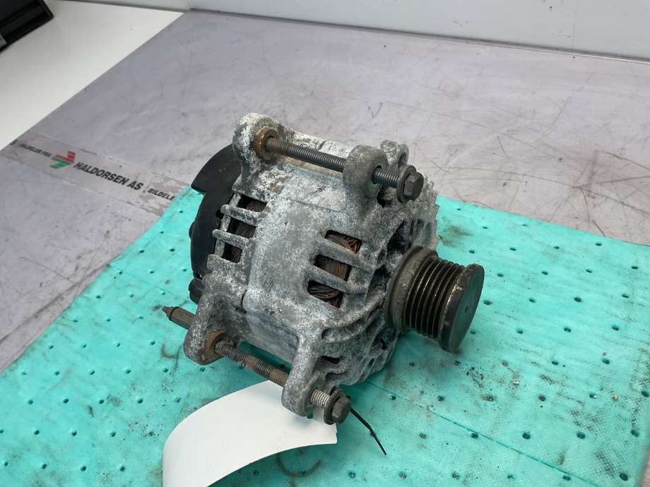Dynamo til VW Passat 2015-2019 (Fase 1) (B8) (B8) (VOLKSWAGEN|04L 903 024 S|)