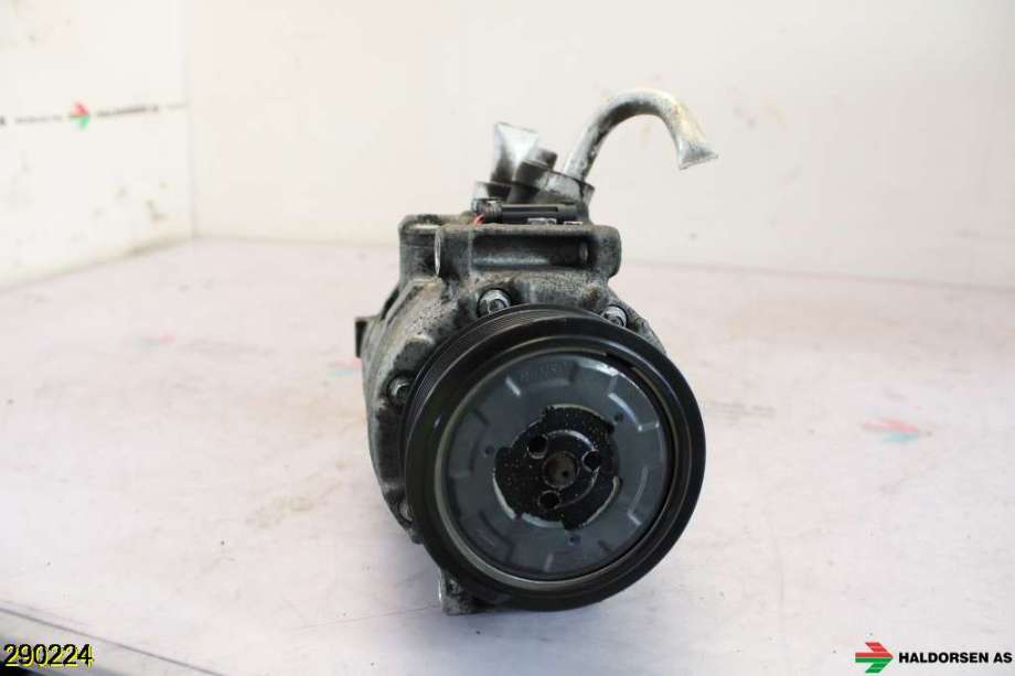 Aircondition kompressor til Mercedes ML 2005-2011 (W164) (W164) (MERCEDES|A 001 230 83 11|)