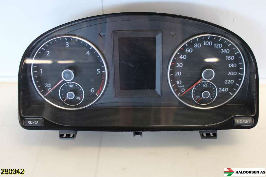 Instrumentpanel til VW Caddy, 2010-2015 (Type III, Fase 2)  (VOLKSWAGEN|)