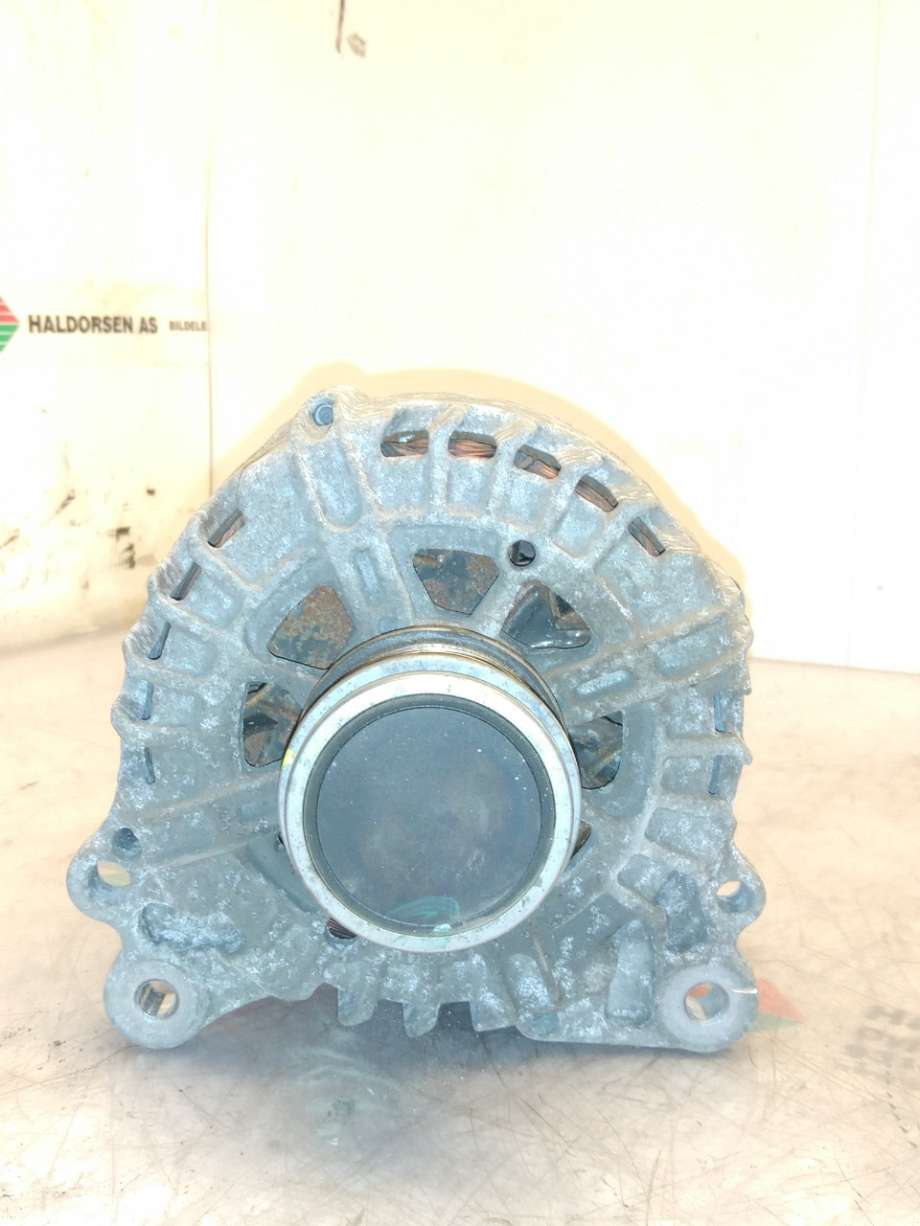 Dynamo til Škoda Superb 2015-->> (Type III)  (SKODA|04L 903 023 H|)