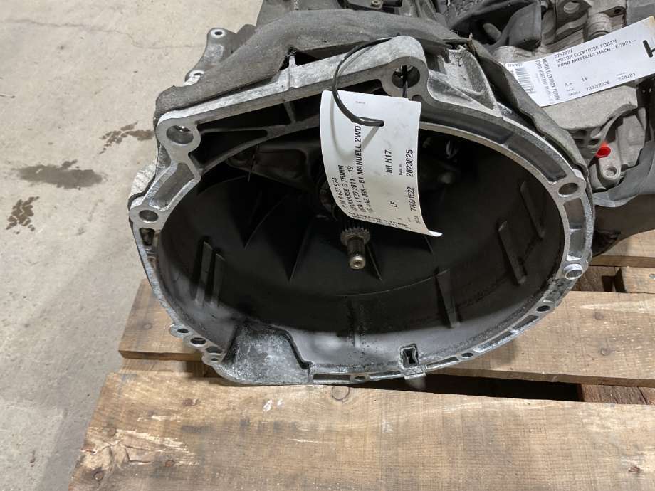 Girkasse manuell 6-trinn til BMW 1-Serie 2015-2019 (Fase 2) (F20/F21) (F20/F21) (BMW|23 00 8 637 974|)
