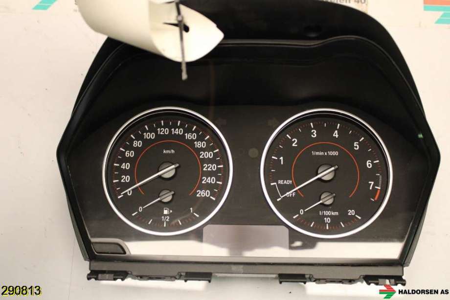 Instrumentpanel til BMW 1-Serie 2015-2019 (Fase 2) (F20/F21) (F20/F21) (BMW|62 10 6 805 194|)