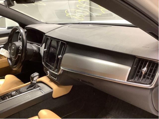 Dashbord til Volvo V90 / V90 CC / S90, 2016-->>  (VOLVO|31688123)