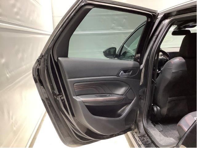 Dør venstre bak til Peugeot 308 2013-2021 (Type II)  (PEUGEOT|98 052 671 80|)