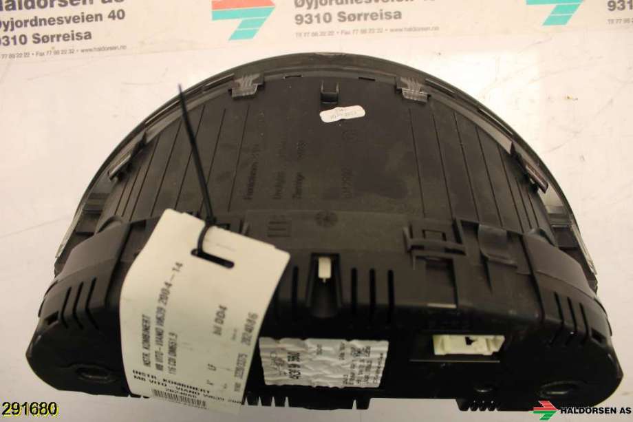 Instrumentpanel til Mercedes Vito/Viano 2010-2014 (Fase 2) (W639) (W639) (MERCEDES|A 639 900 56 00|)