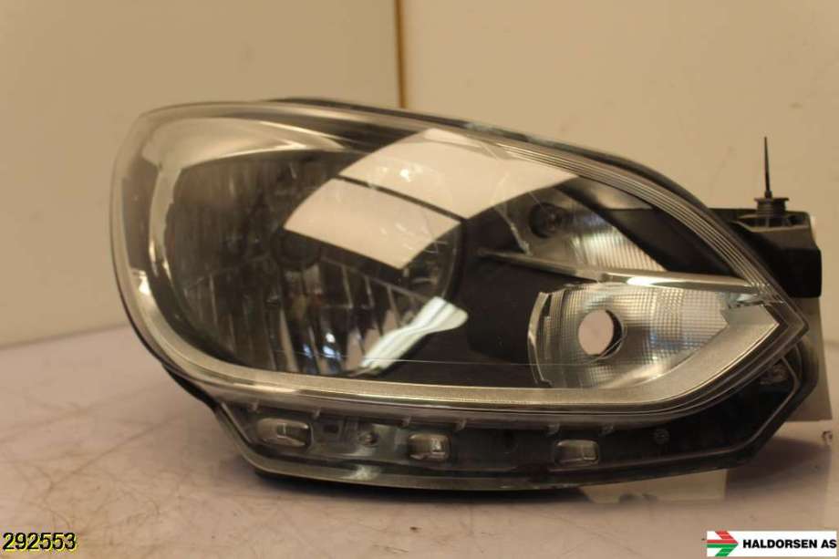 Frontlykt høyre halogen til VW Up 2012-2019 (VOLKSWAGEN|1S1 941 016 N|)