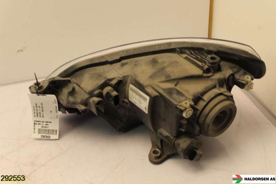 Frontlykt høyre halogen til VW Up 2012-2019 (VOLKSWAGEN|1S1 941 016 N|)
