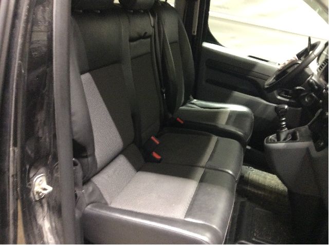 Sete foran høyre til Toyota Proace 2016-->> (Type II) (TOYOTA|)