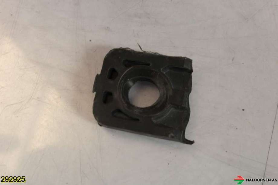 Frontlykt venstre halogen til Kia Venga 2010-2017  (KIA|92101-1P000|)