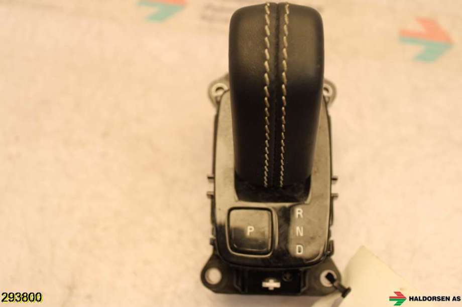 Girstang/girvelger automat til Volvo XC40, 2018-2024  (VOLVO|32240159)