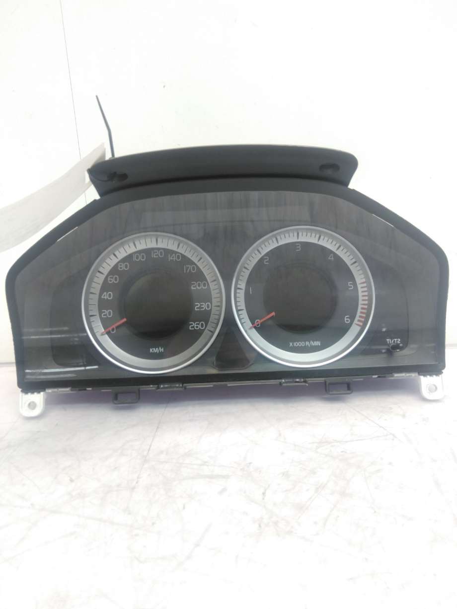Instrumentpanel til Volvo V70 2007-2013 (Type III, Fase 1) (VOLVO|)